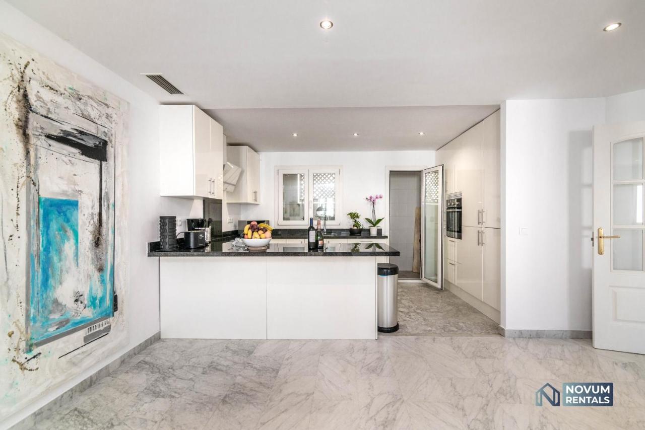 Puerto Banus Finest 2-Bdrm Apt - 50 Metres To Beach มาร์เบยา ภายนอก รูปภาพ